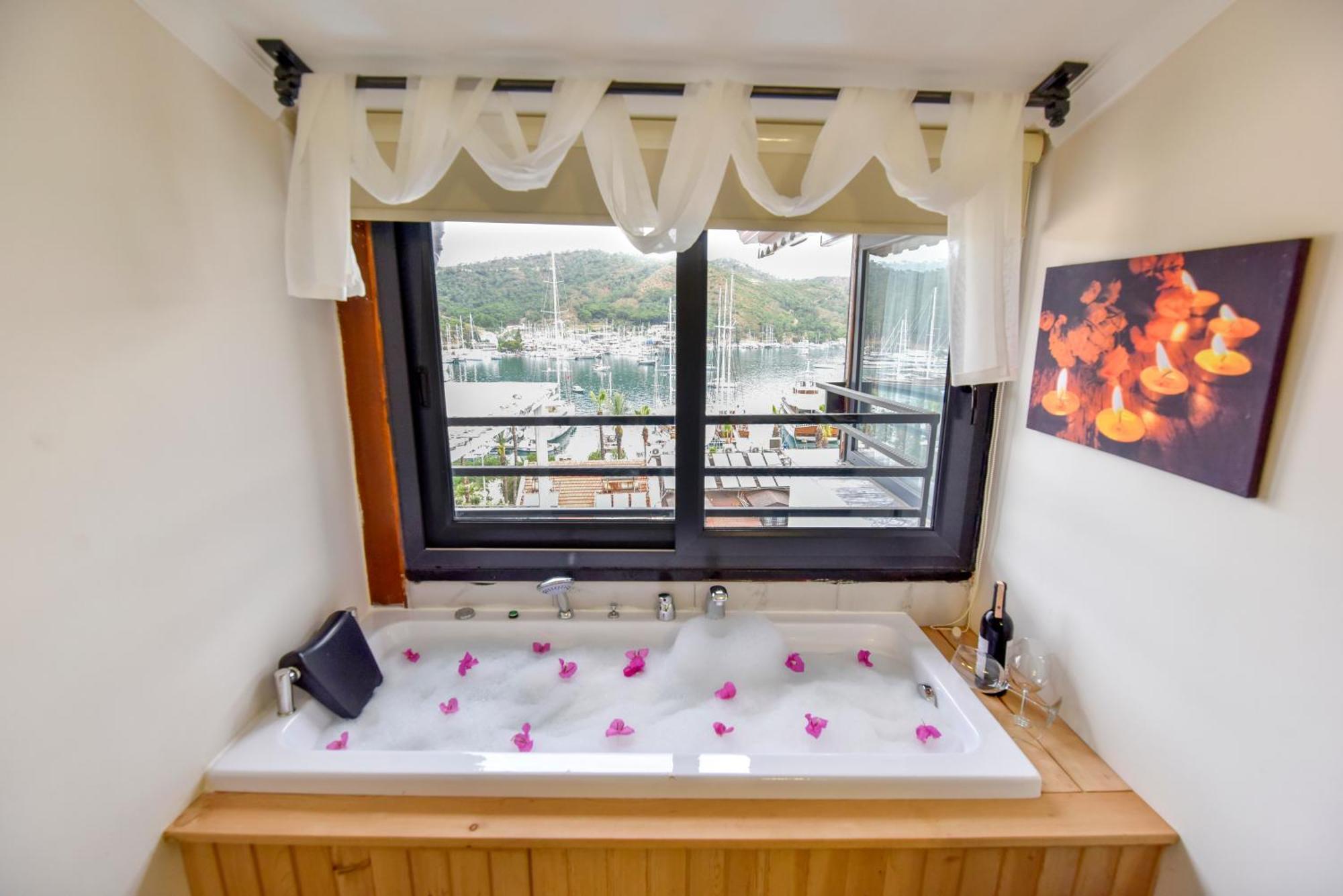Mykonut Boutique Suites Fethiye Eksteriør bilde